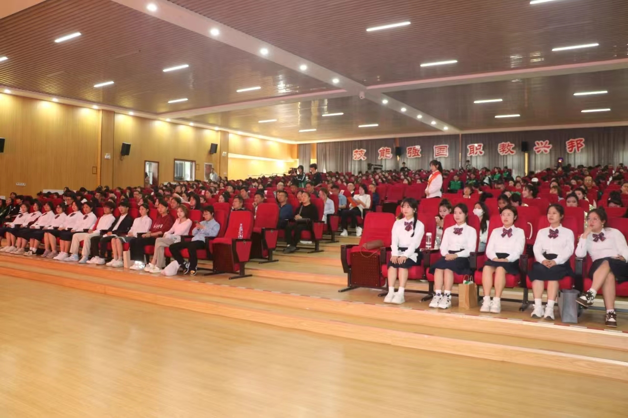 心理咨询室(图14) 心理咨询室(图14)