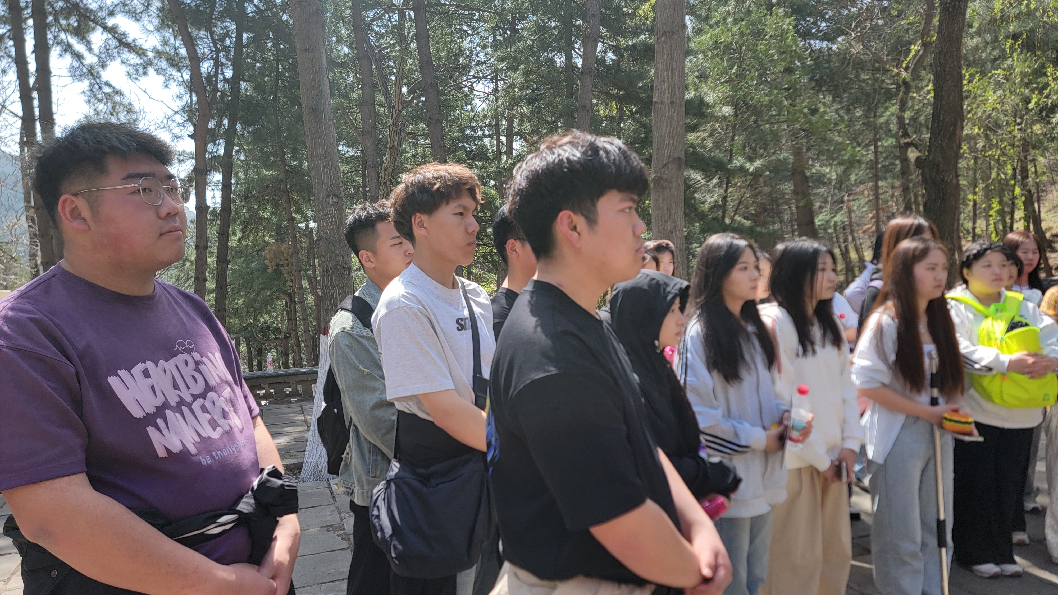 527e2f2b71ab16b3decb392303edeab.jpg 人文管理系(图9)