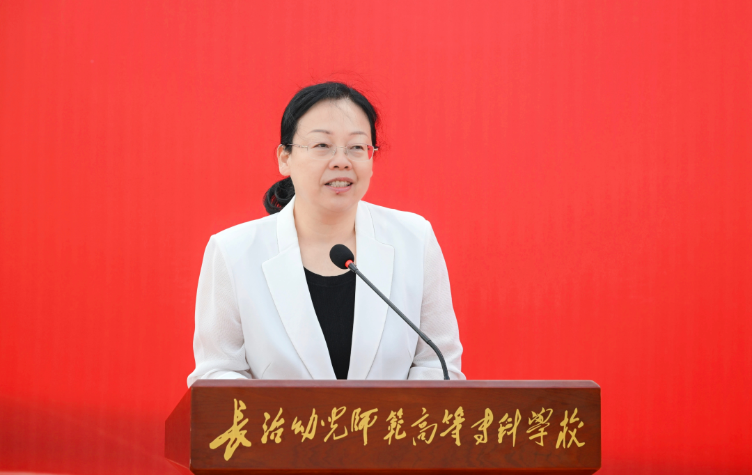 砺行开新程 笃行向远方——必赢官网举行2026届毕业典礼仪式(图5) 砺行开新程 笃行向远方——必赢官网举行2026届毕业典礼仪式(图5)